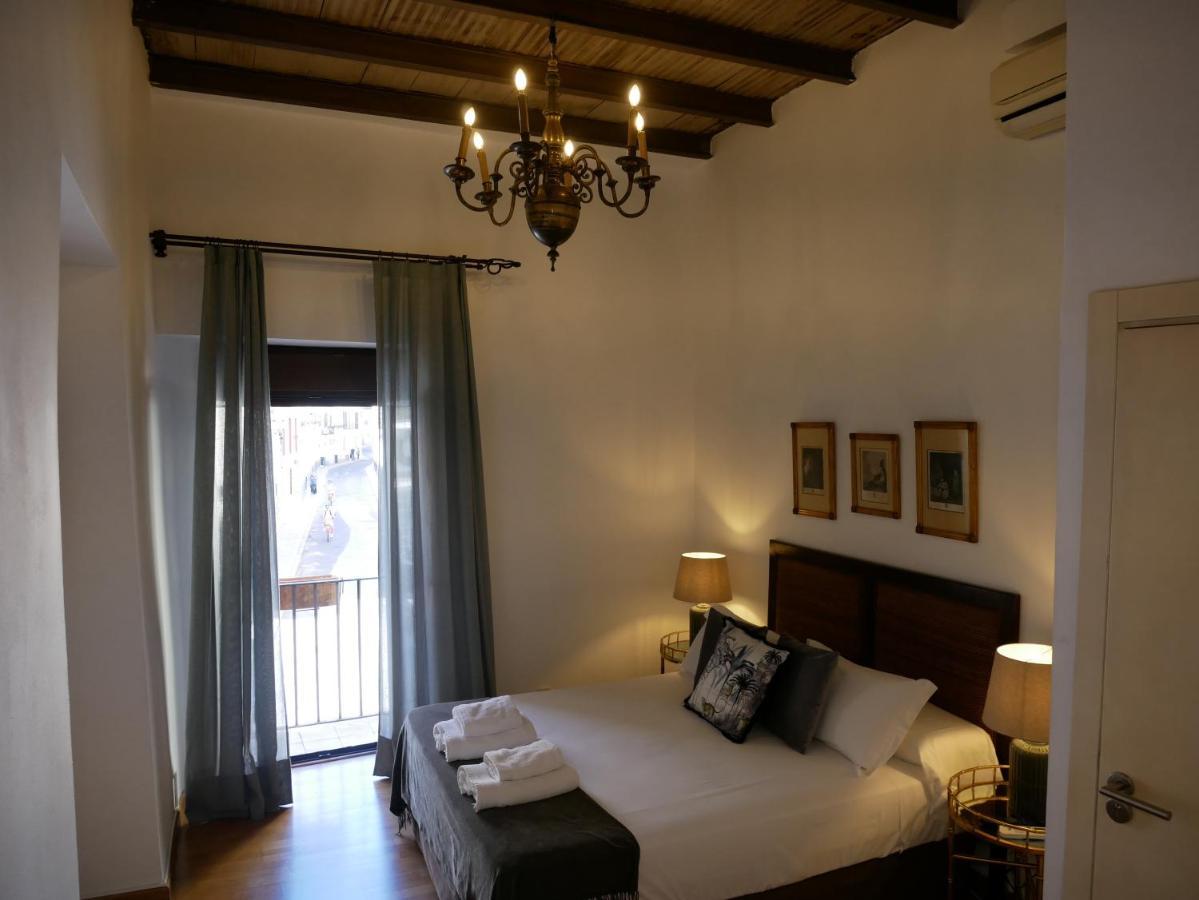 La Casita Del Arenal * Sevilla